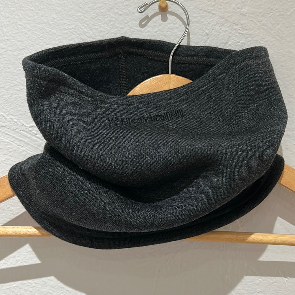LAST ONE ❄️ NWT Houdini | Alto Neck Gaiter / OS / True Black
